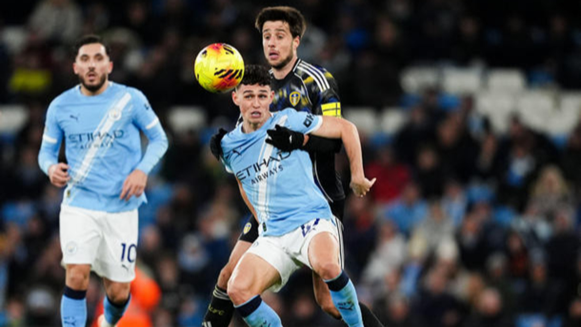 Илия Груев игра 75 минути за Лийдс