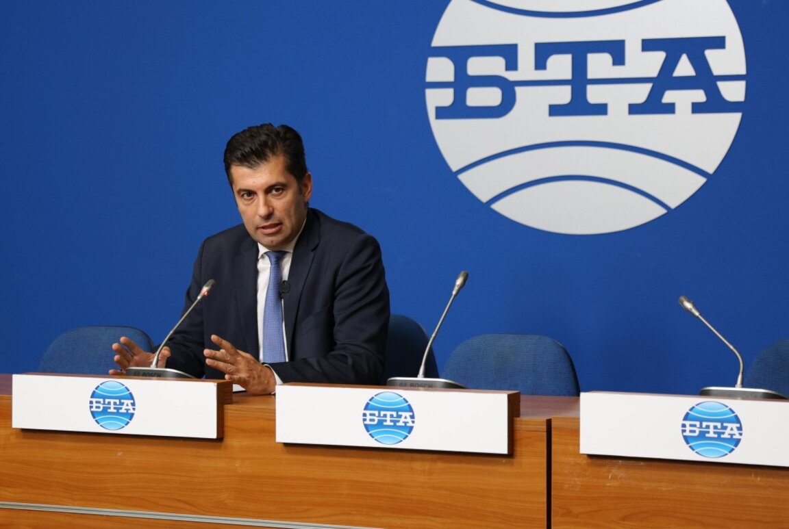 Кирил Петков подава оставка като съпредседател на ПП и депутат