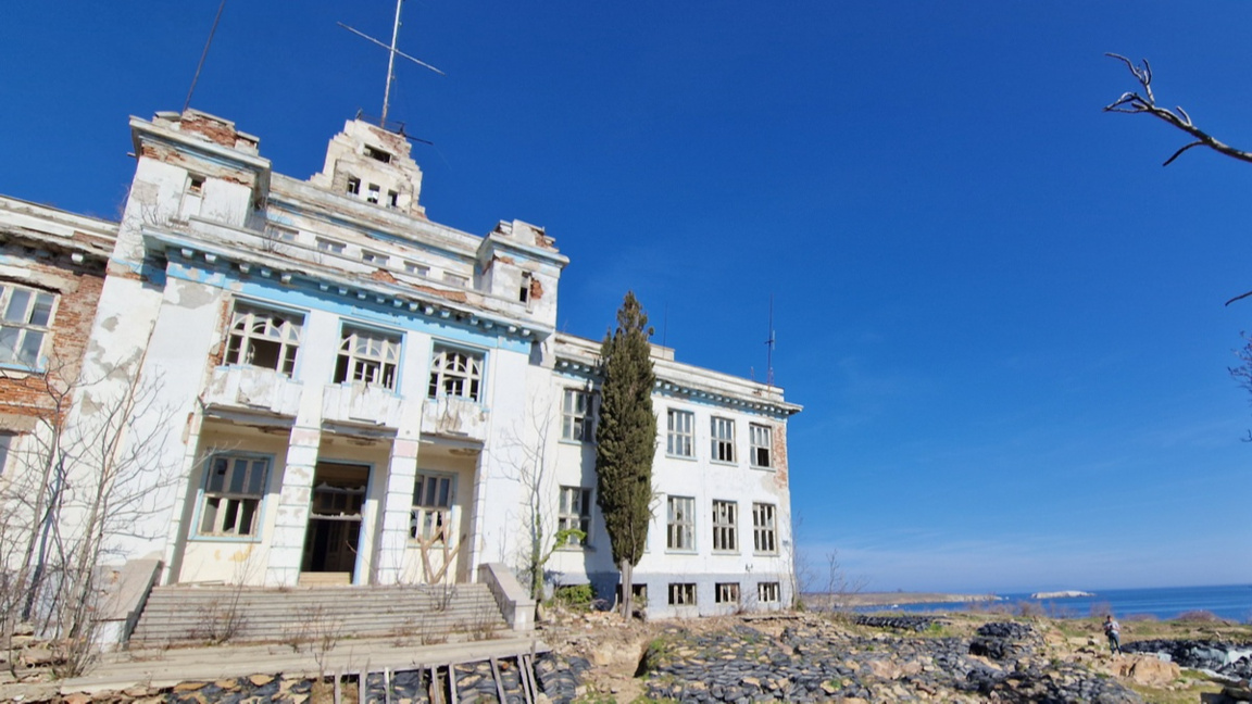 Остров Св. Кирик и Юлита