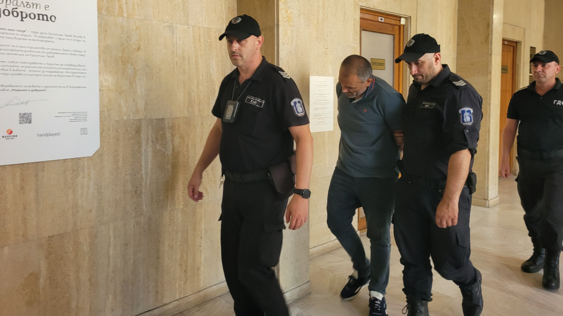 Бивш полицай разкрил корупционната схема във ВиК - Несебър