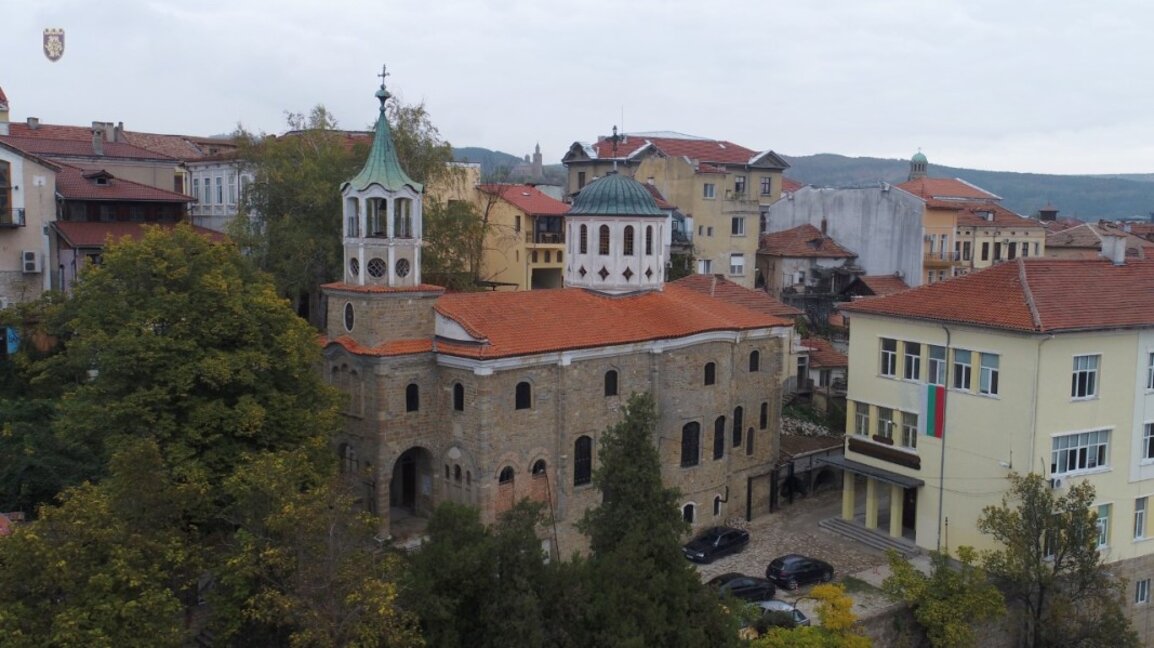 Empresas búlgaras y polacas del ámbito de la defensa se reúnen en Veliko Tarnovo