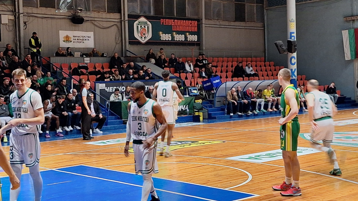 "Черно море Тича" играе мач с кауза