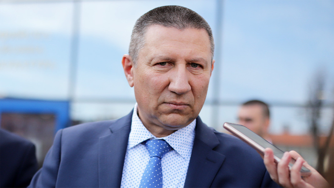 Fostul procuror general îl reclamă pe ministrul justiției la premier