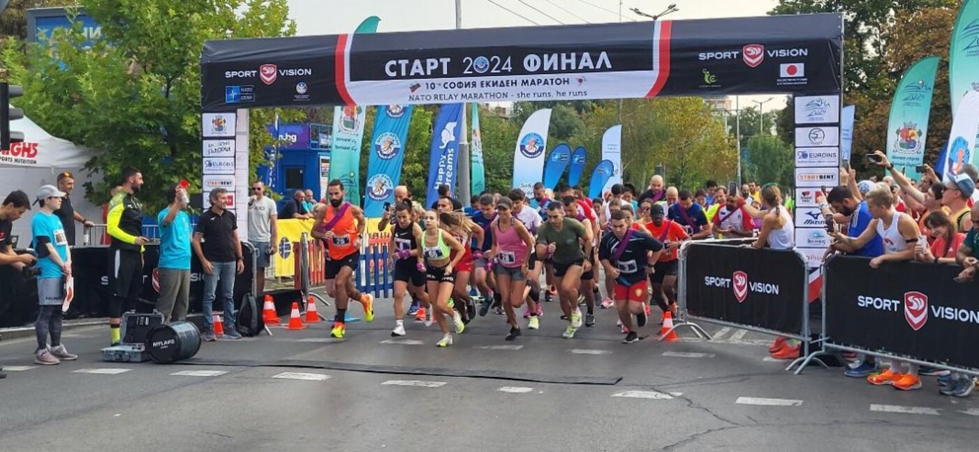 "Академия МВР 1“, "Летящите спагети“ ,"Лакомии“, "Стрямци 61" и "The Dream Team“ спечелипха  Екиден маратона в София