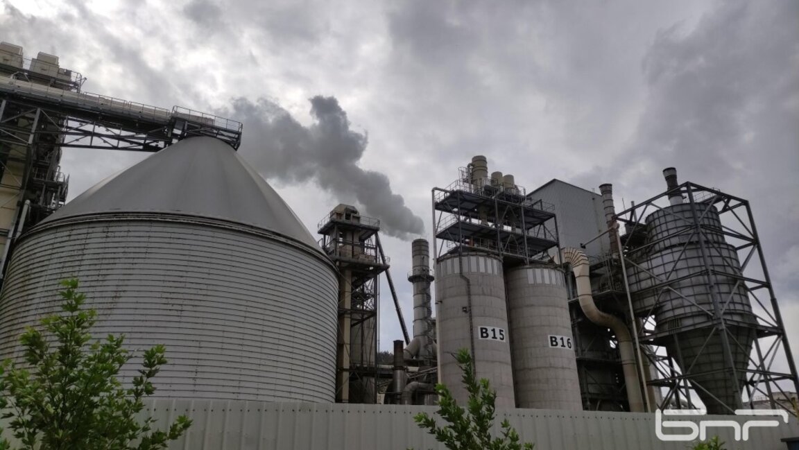 Властите засилиха контрола за чистотата на въздуха във Велико Търново