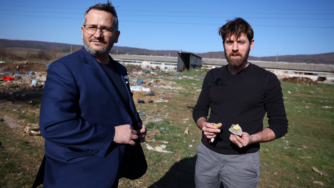 Служебният министър на земеделието и храните Иван Христанов (вляво), заедно с изпълнителния директор на Българската агенция по безопасност на храните (БАБХ) д-р Ангел Мавровски