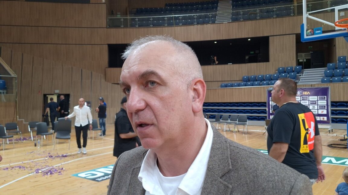 Георги Ганчев: Васил Евтимов остава начело на отбора      (ВИДЕО)