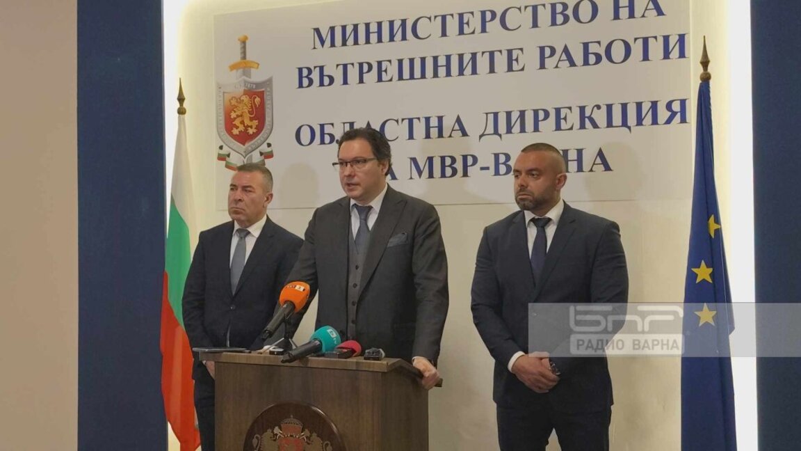 Даниел Митов във Варна: Трябва да се облекчи начинът на налагане на глоби на пътя