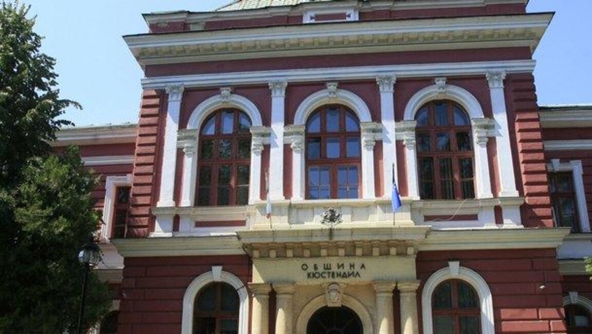 Организират нова среща със земеделските производители от Кюстендилско заради измръзналите овошки
