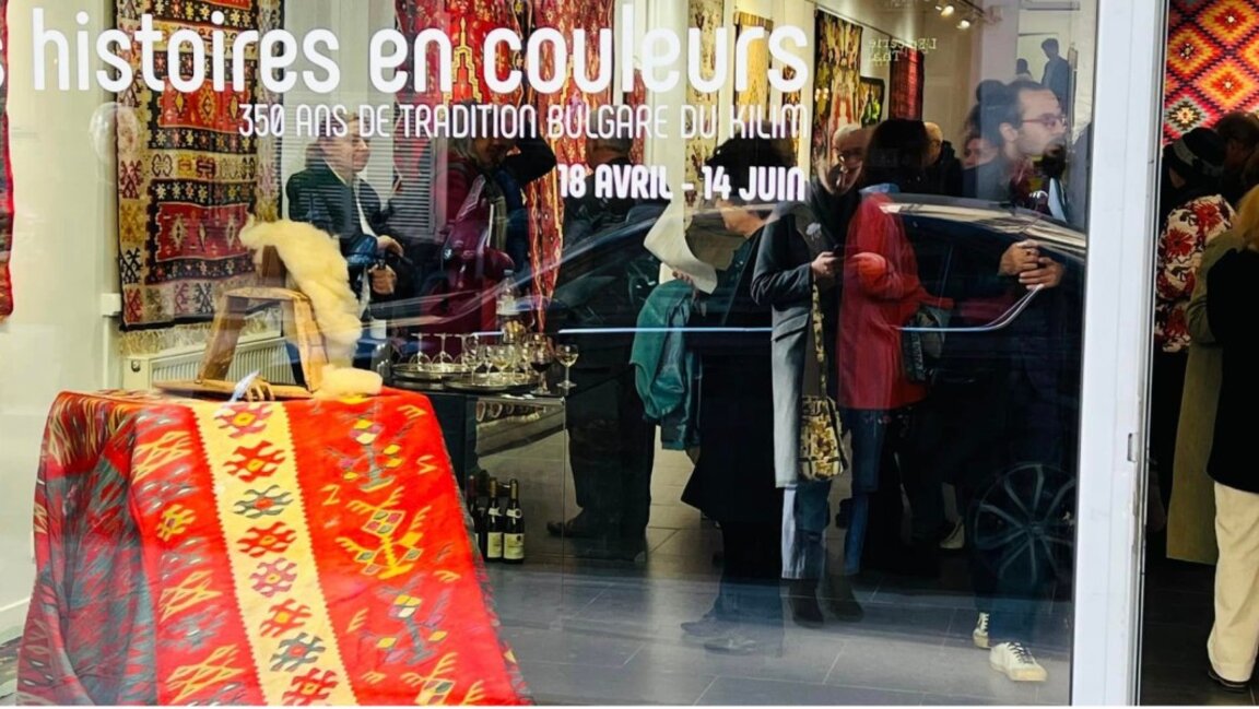 Les 350 ans de traditions du tapis bulgare revivent à Paris