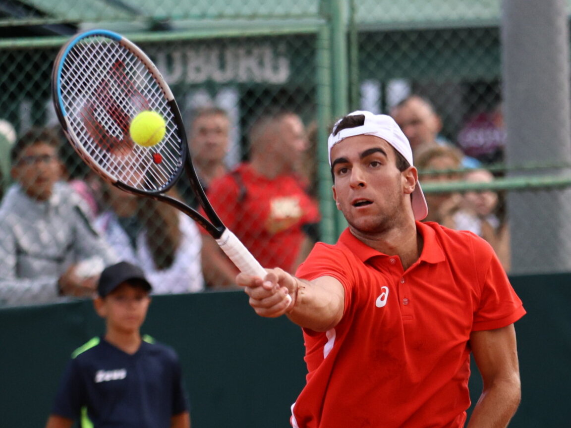 Янаки Милев