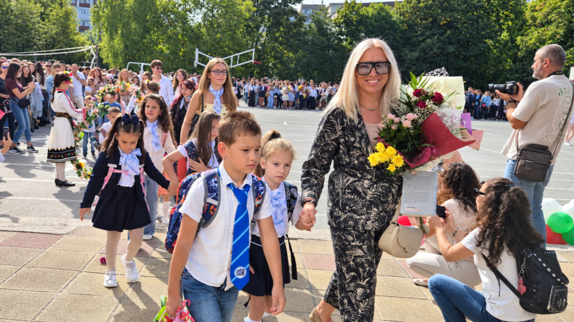 Нова учебна година в обновени училища