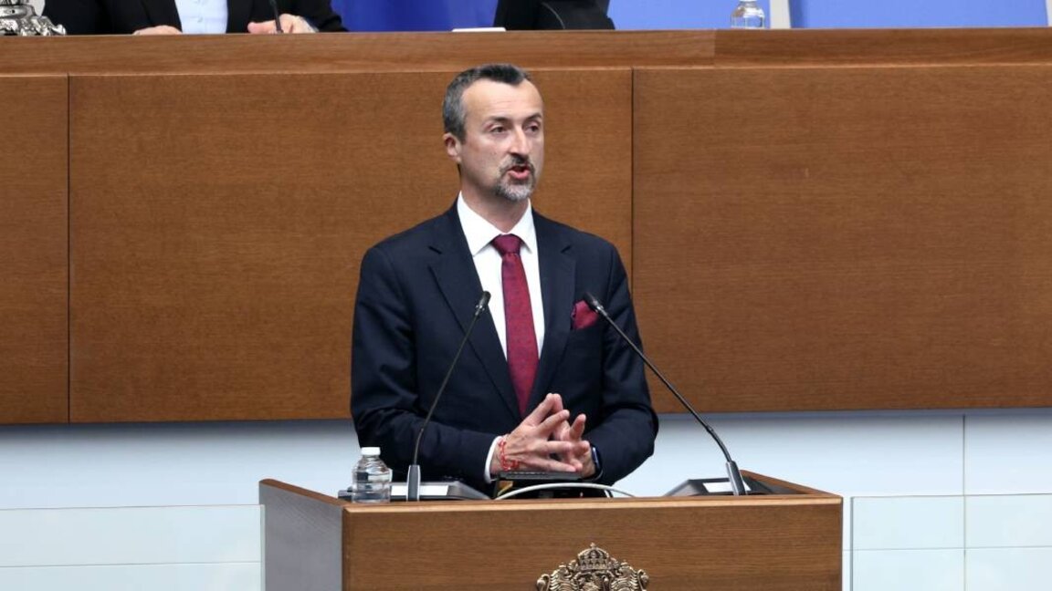 Halk Meclisi Doç. Dr. Petko Stefanovski’yi Sağlık Kasası Yöneticisi seçti
