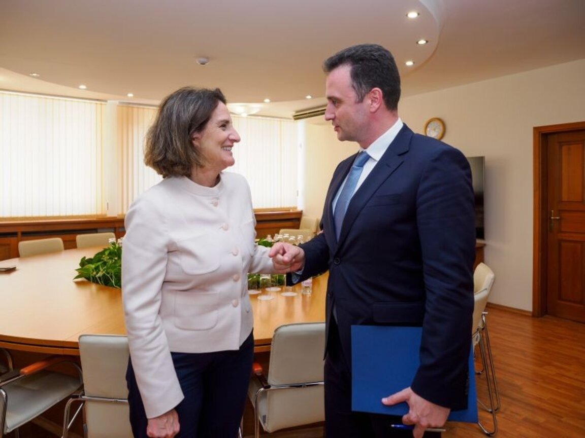 Minister of Energy Zhecho Stankov and the Executive Vice-President of the European Commission for Clean, Fair and Competitive Transition Teresa Ribera