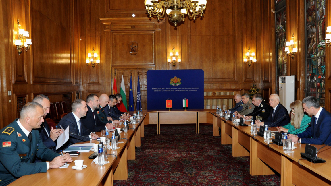 Министар одбране Црне Горе Драган Краповић борави у посети Бугарској