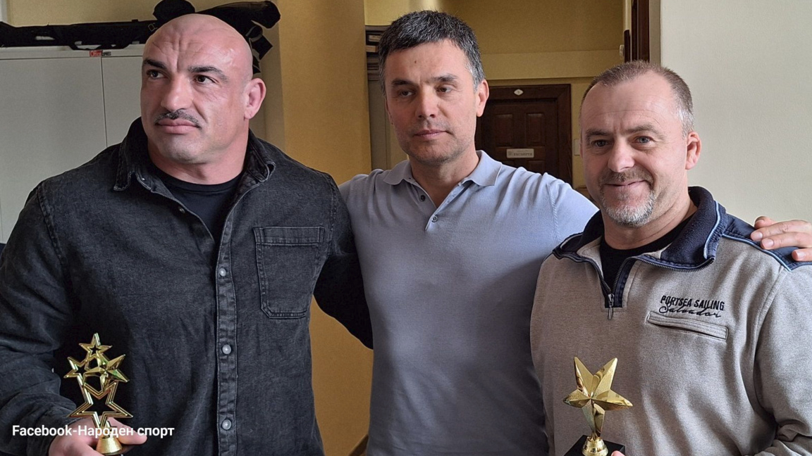 Иван Русев: Три европейски титли не са малко     (ВИДЕО)