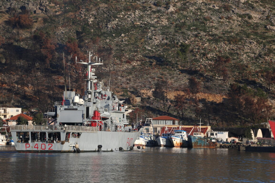 Съдът в Италия нареди връщането на група мигранти от Албания