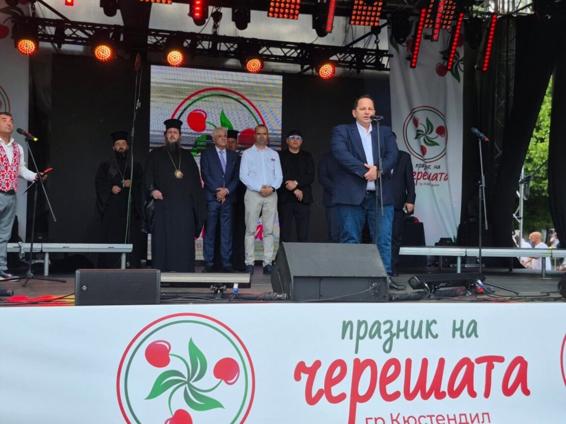 Земеделските стопани ще получат компенсации заради измръзналите овошки