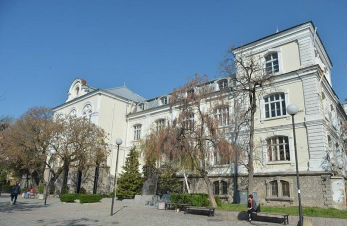 Започва ремонтът на Хуманитарната гимназия в Пловдив