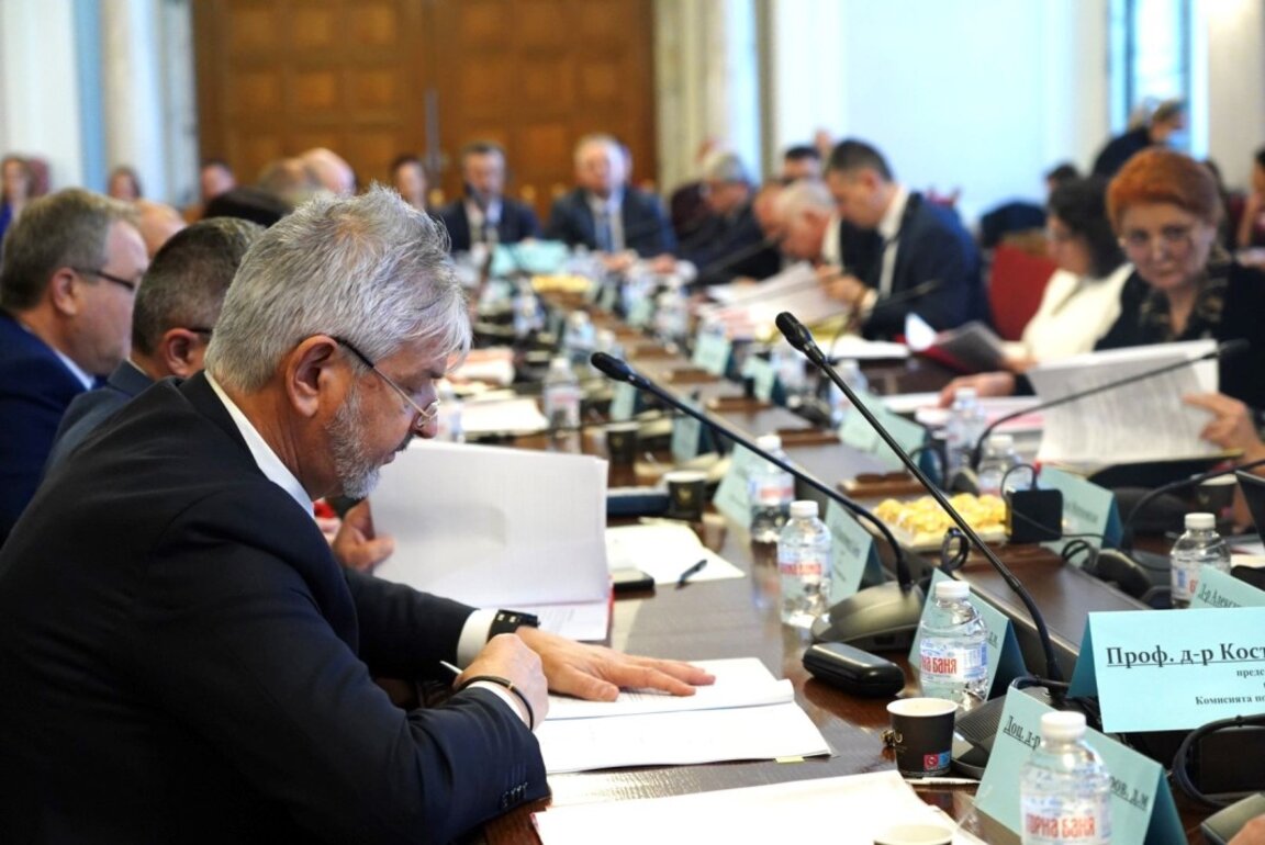 Здравната комисия прие на първо четене законопроект, който може да лиши от лечение хора с редки болести