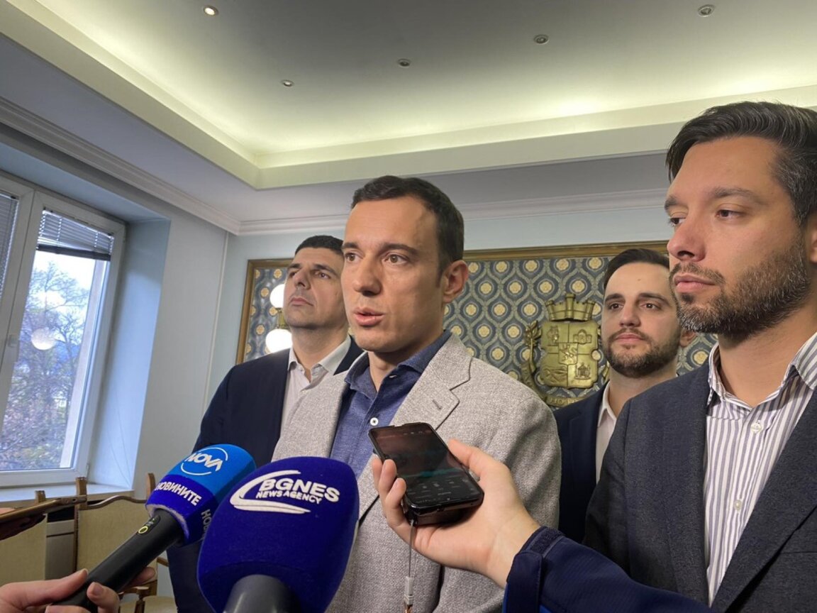 Столичният кмет планира да изпрати нови покани за разговори с партиите в СОС