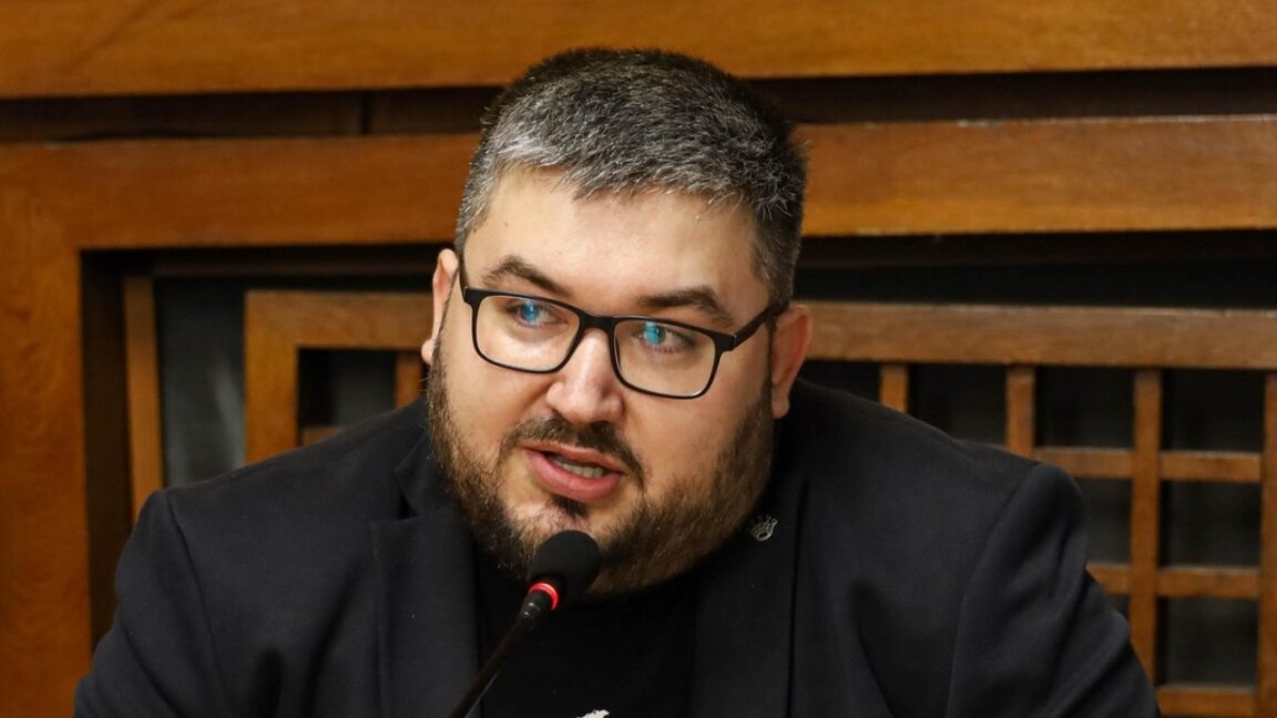 д-р Диян Господинов