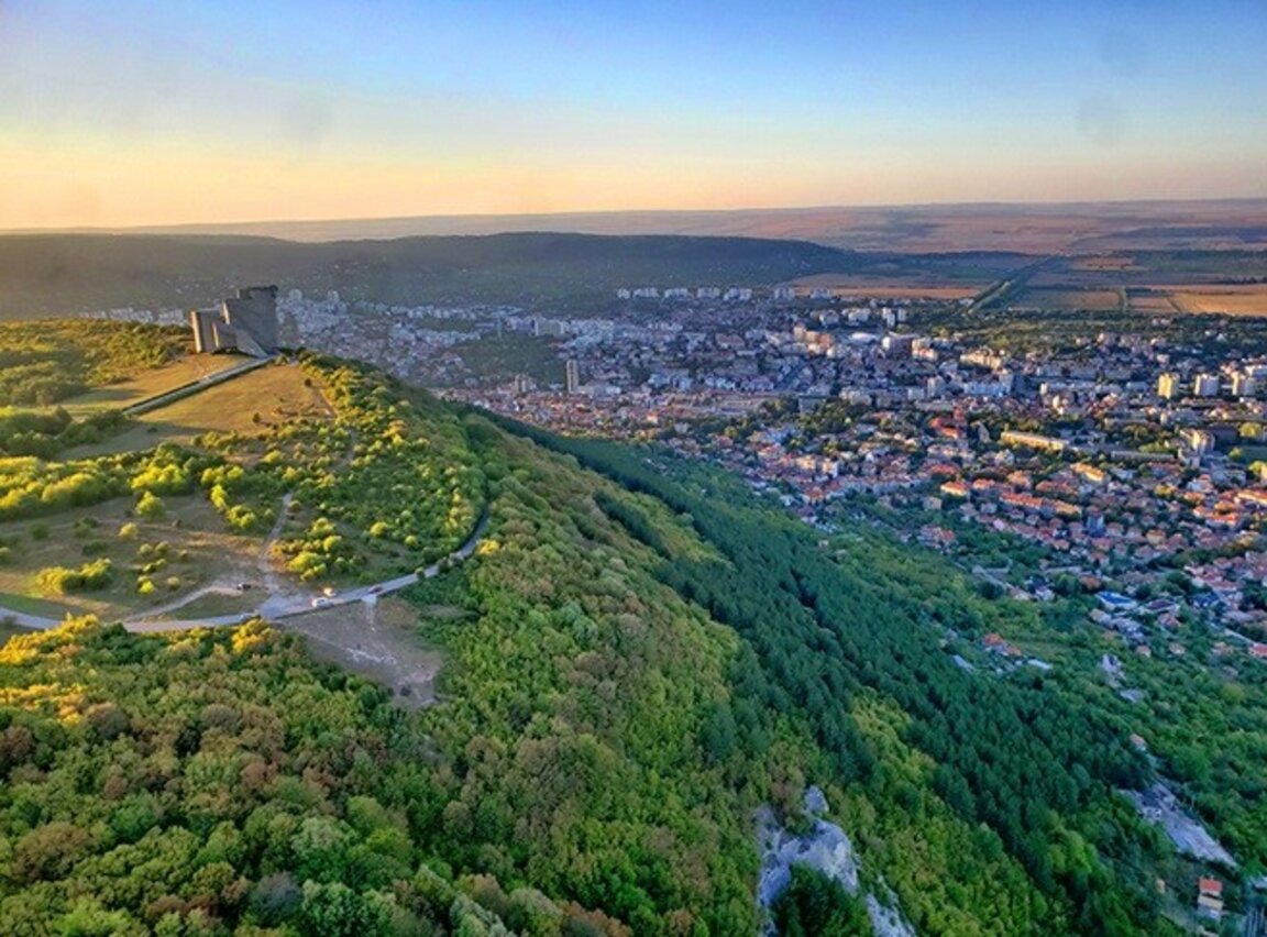 Няма да затварят Шуменското плато заради леопарда