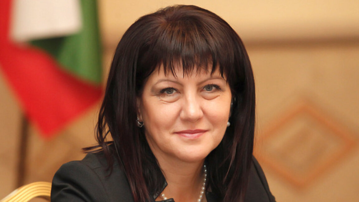 Цвета Караянчева оглави комисията по земеделие в НС