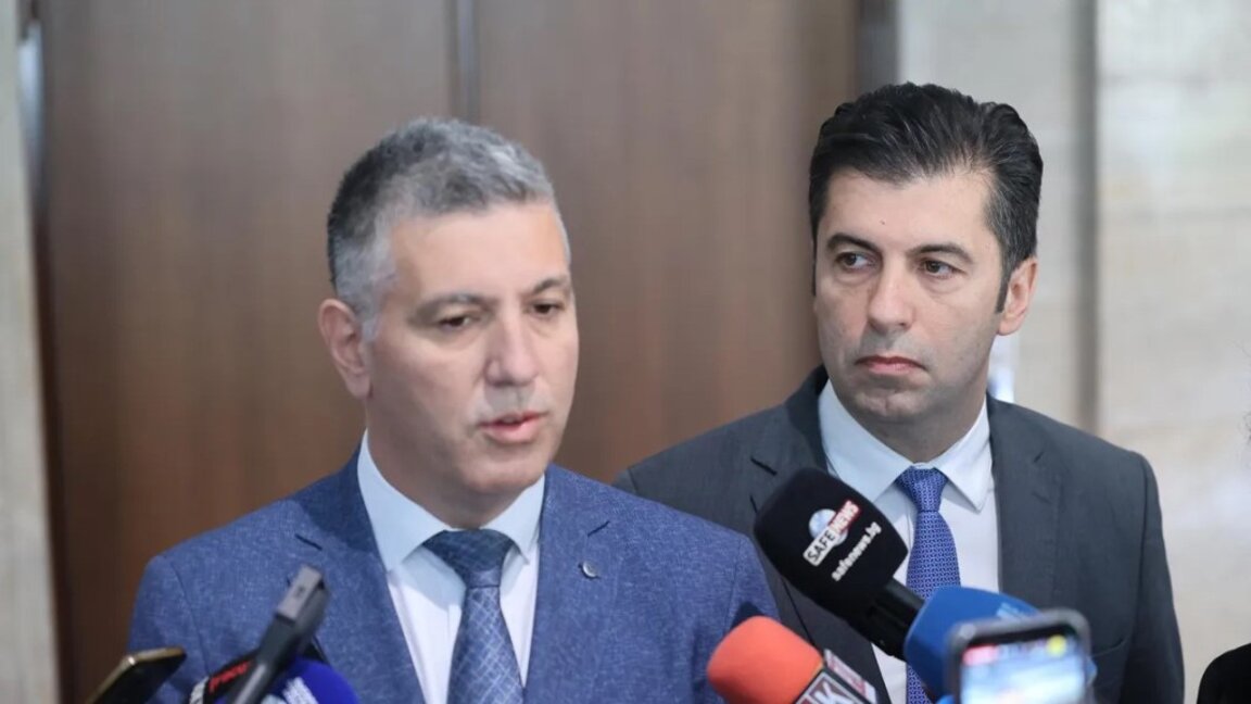Continuăm Schimbarea-Bulgaria Democrată cere demisia șefului Agenției pentru Infrastructura Rutieră