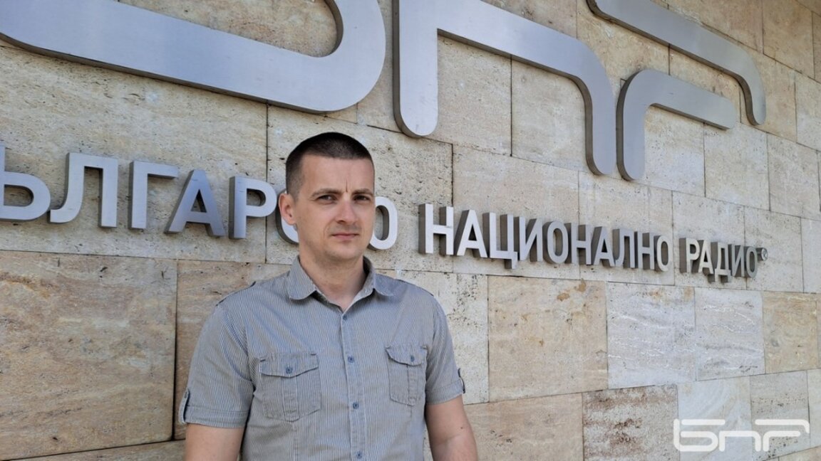 доц. Боян Хаджиев