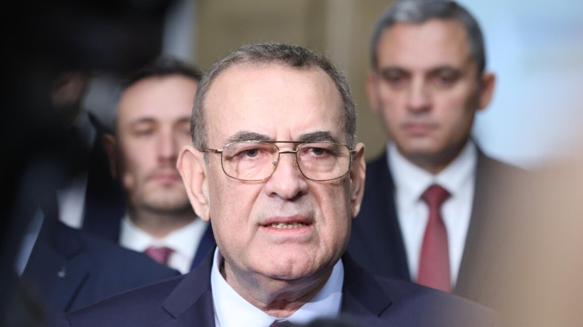 Джевдет Чакъров