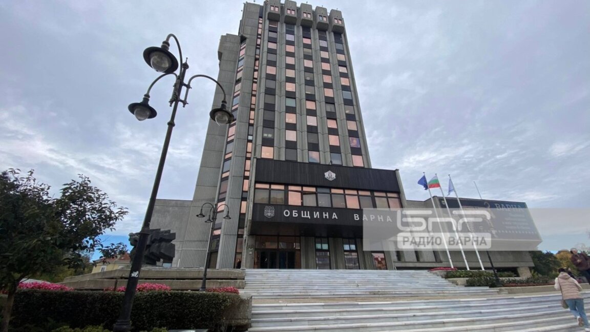Благомир Коцев призова председателя на ОбС или областния управител на Варна да свикат сесия през август