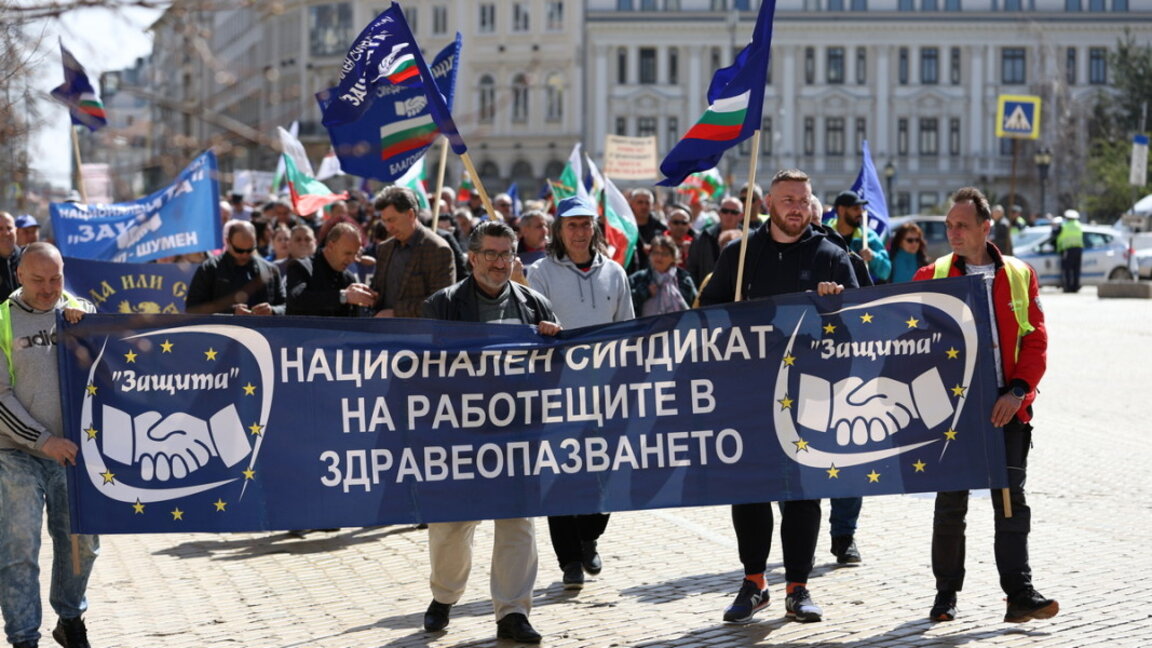 Синдикат "Защита": Съсловието не вижда в лицето на БЛС защита на интересите си