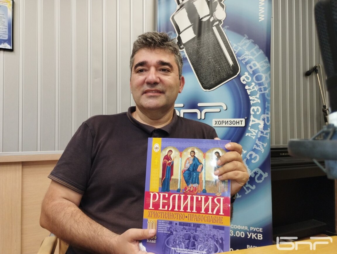 Доц. д-р Костадин Нушев