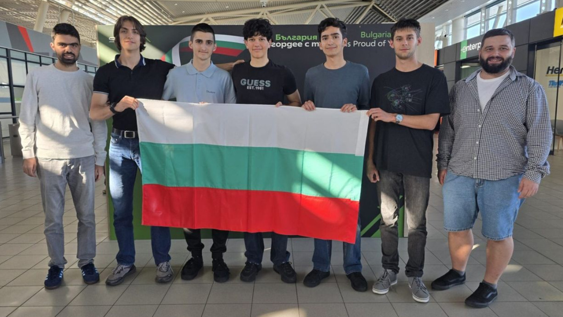 Bulgarian team wins four medals at European Physics Olympiad