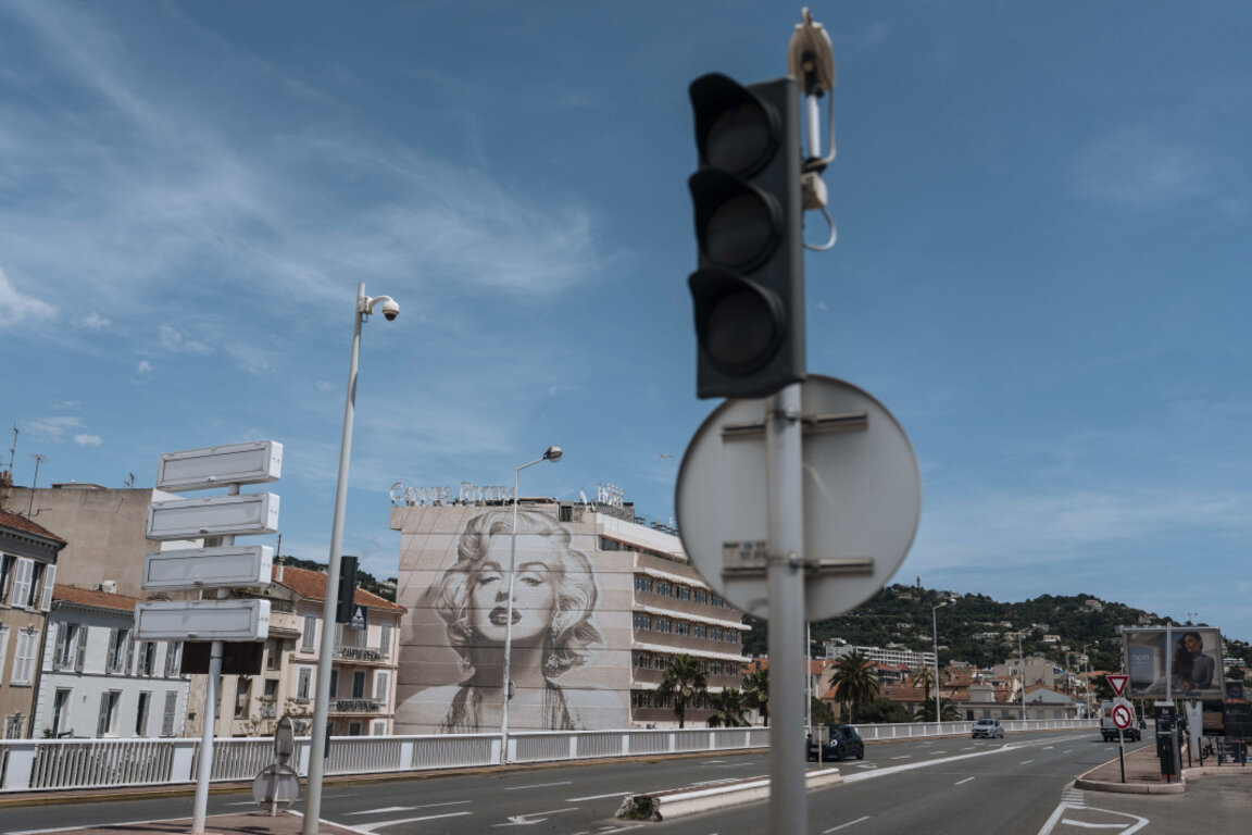 Саботаж е причината за спирането на тока в Кан, съобщиха местните власти