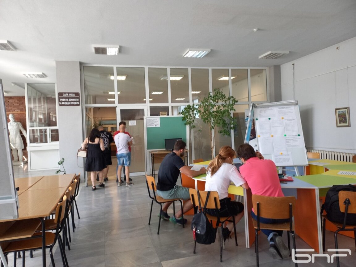 "Сюжети от деня" с Елеонора Тропанкова
