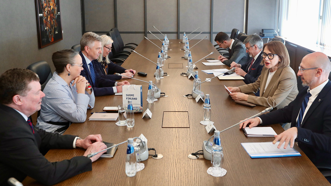 Neinski discută sprijinul pentru Ucraina cu patru ambasadori europeni
