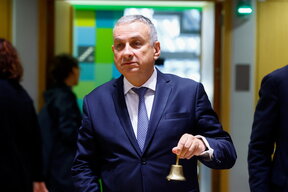 Йозеф Сикела: Газовите доставки за ЕС все още могат да включват руско синьо гориво