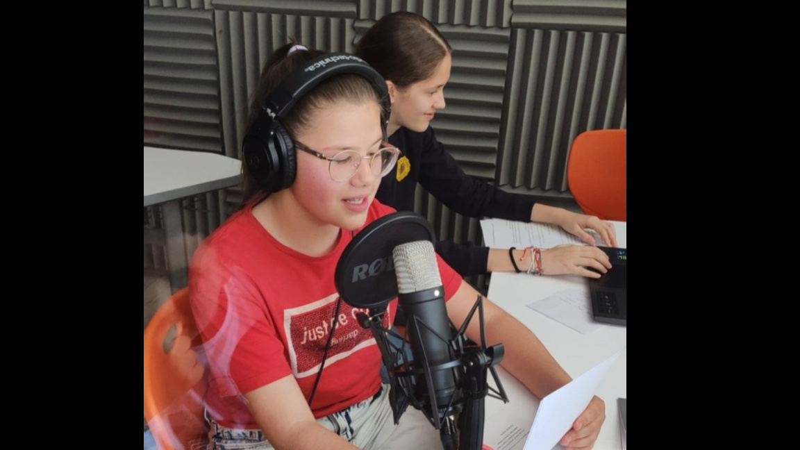 „Voice Station“: Гласът на учениците в Дупница вече има собствен ефир