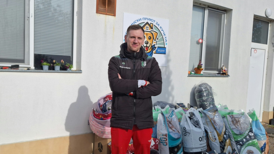 Владимир Маринов