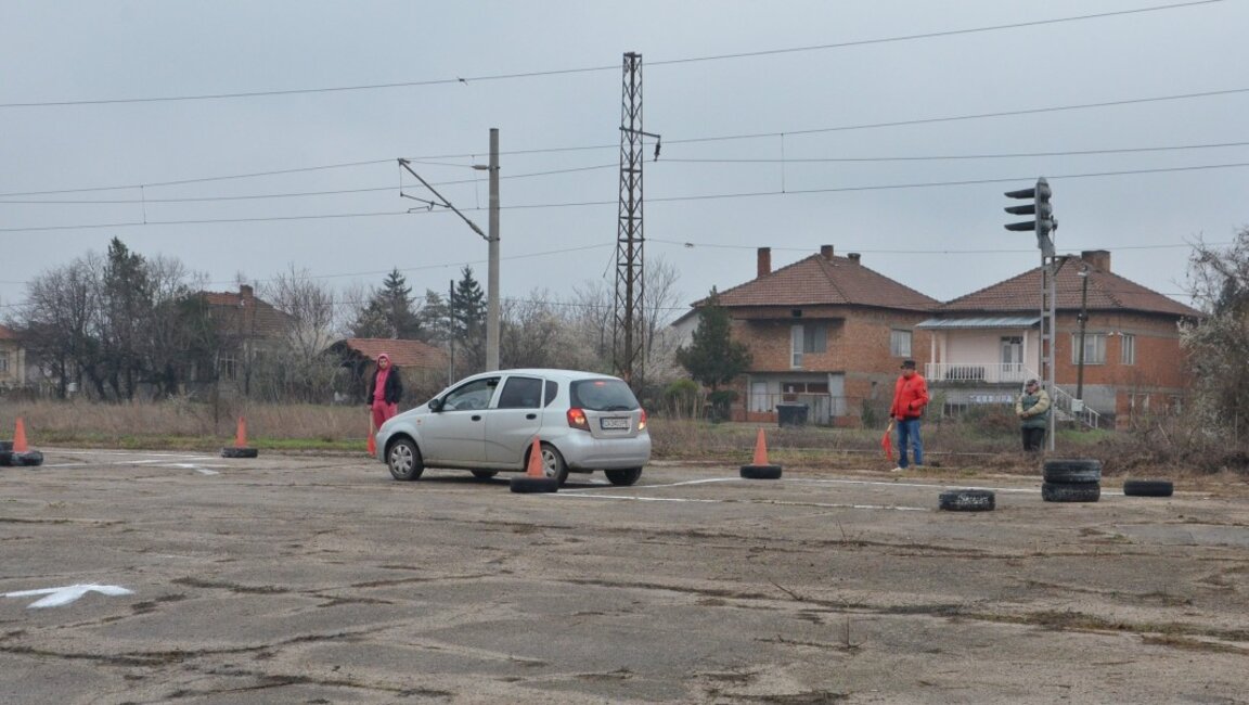Осмомартенско автошоу за жени ще се проведе в Дунавци