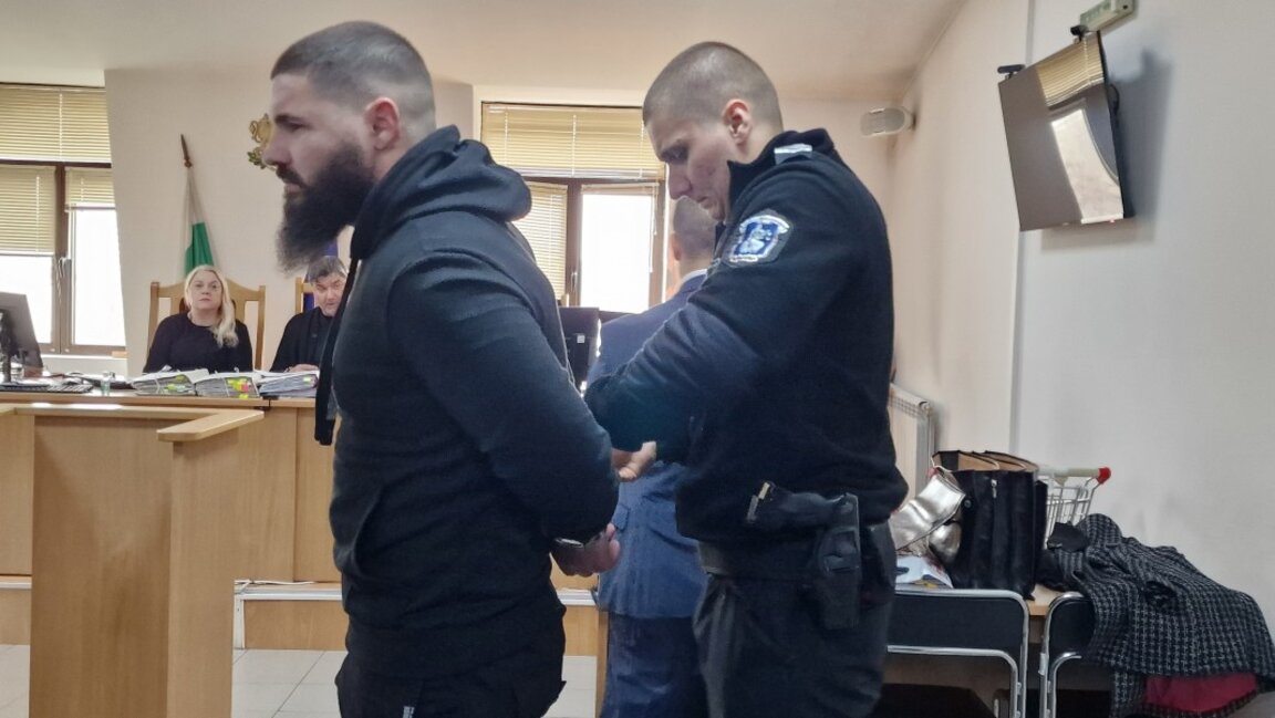 Георги Георгиев в съдебната зала.