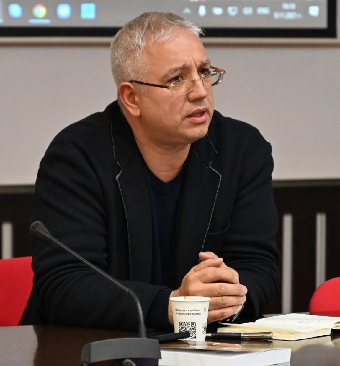 Доц. Николай Крушков