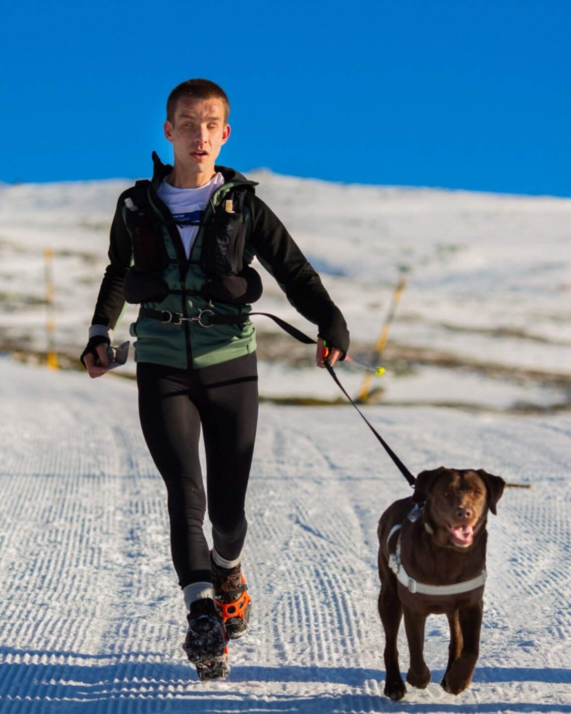 Blind ultrarunner Victor Asenov inducted into the Everesting Hall of Fame