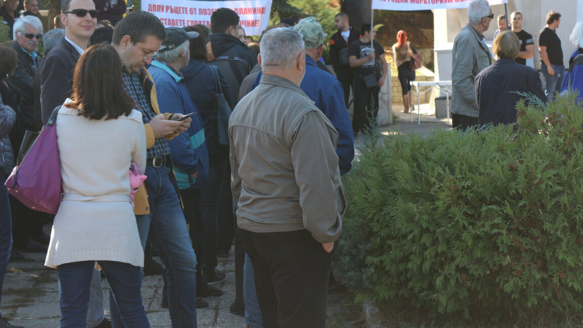 След убийството жителите на Лозен се събраха на протест
