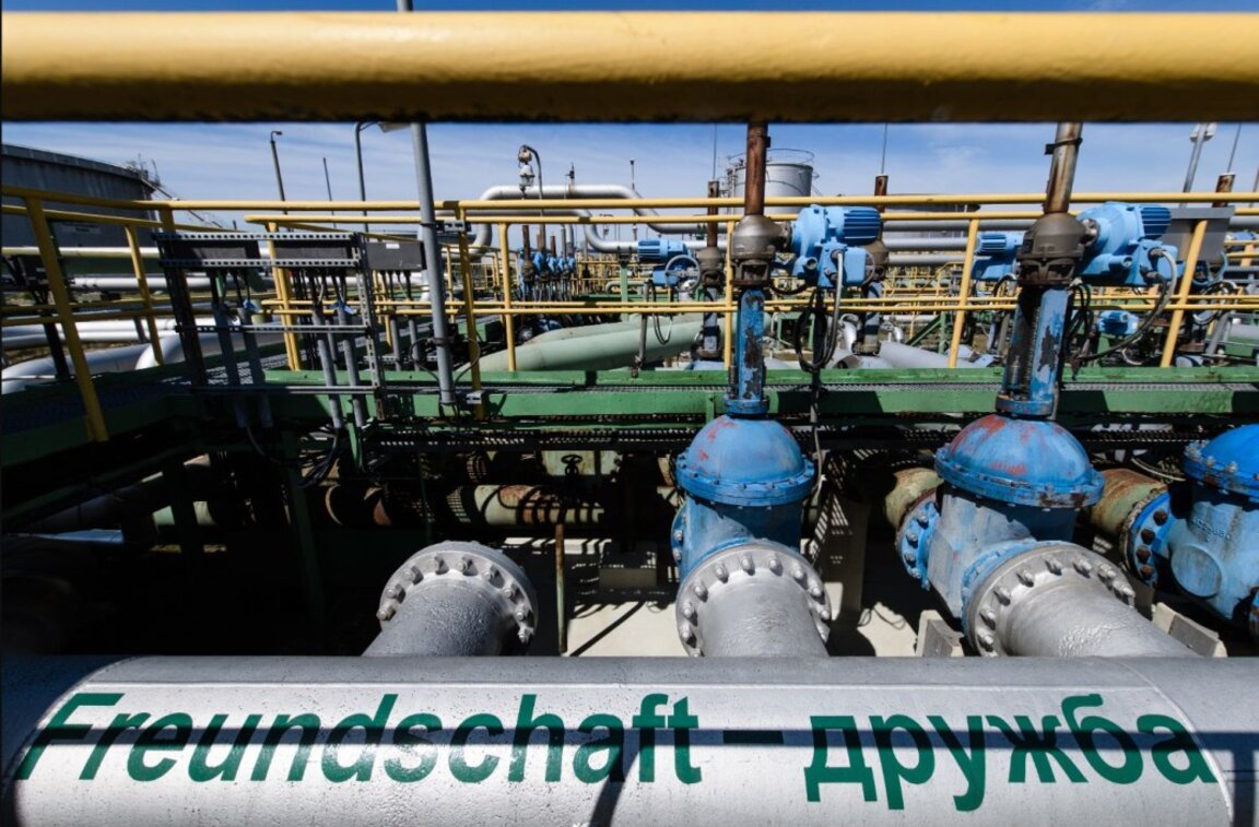 Нефтопровод "Дружба"
