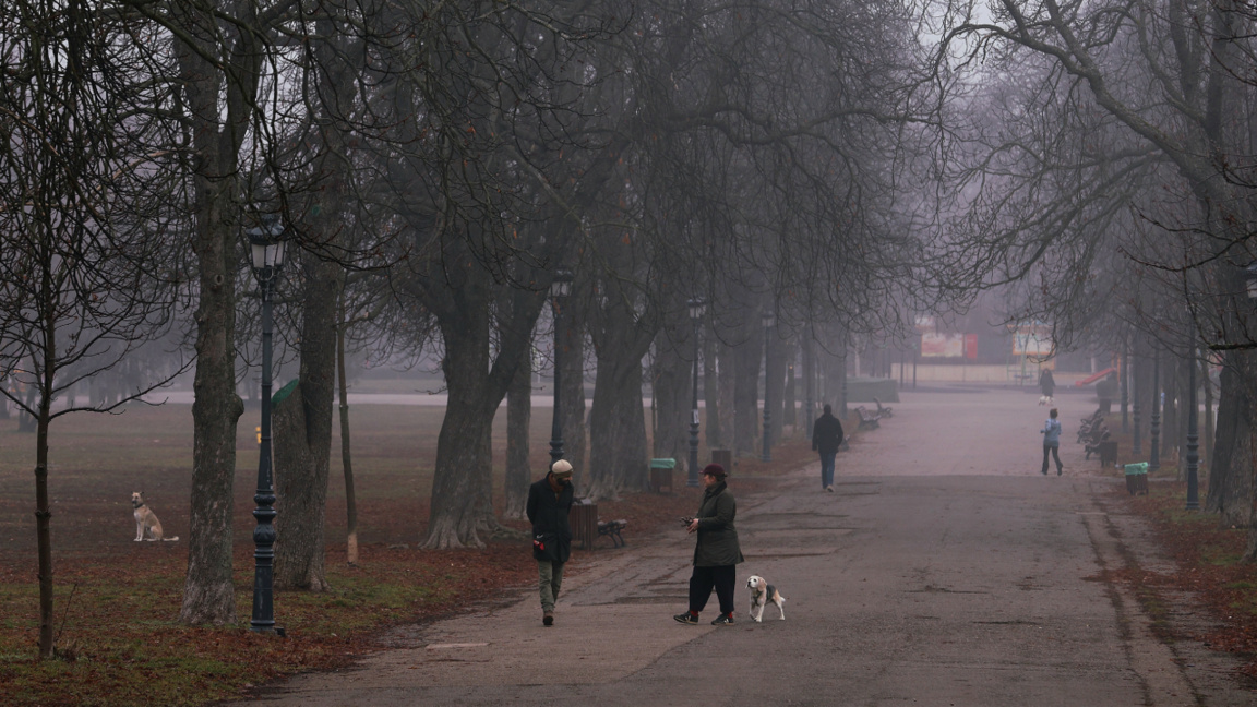 прогноза за времето - облачно на север, на юг слънцето ще пробие