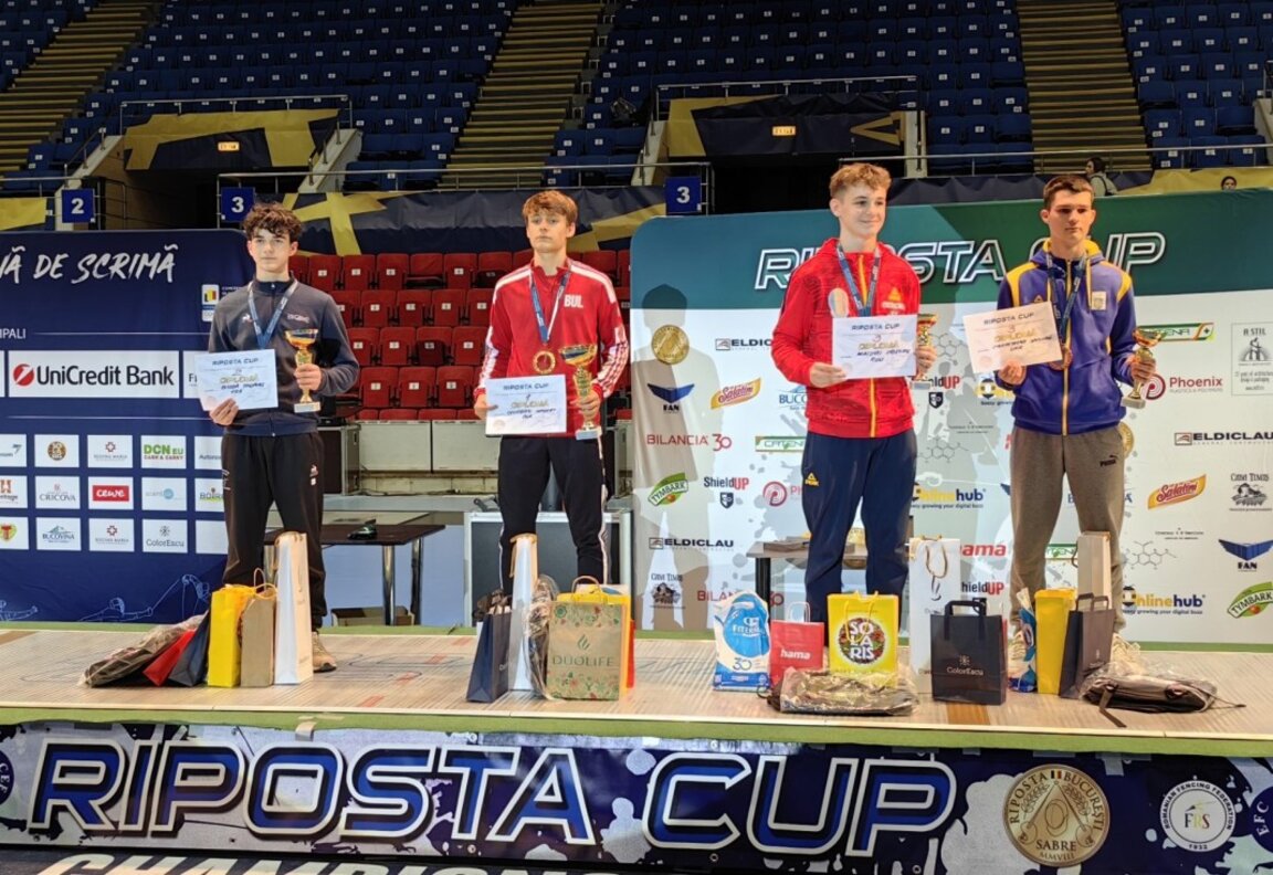 Escrime : Médaille d'or et médaille de bronze pour les cadets bulgares en Roumanie...
