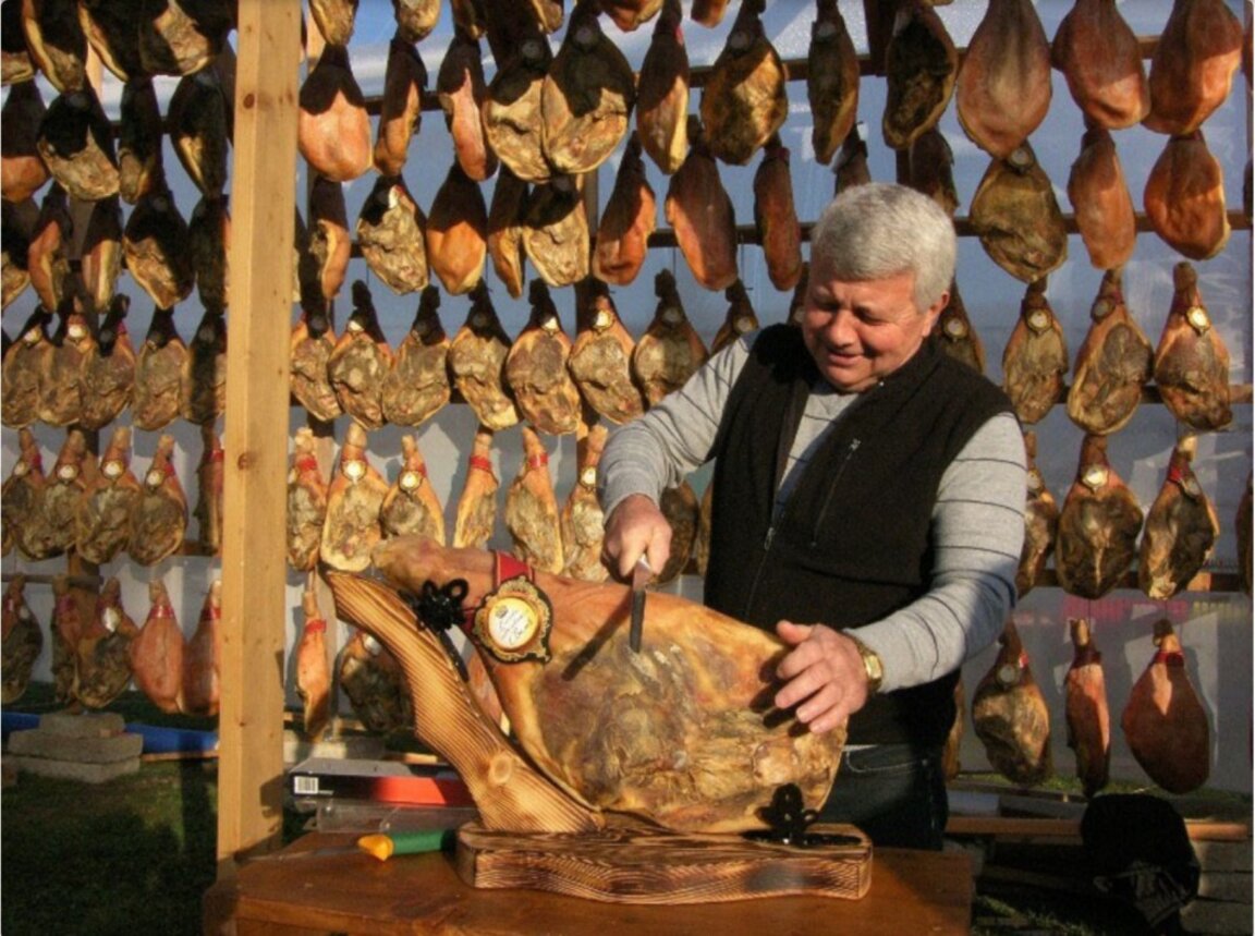Град Елена е домакин на Празника на еленския бут